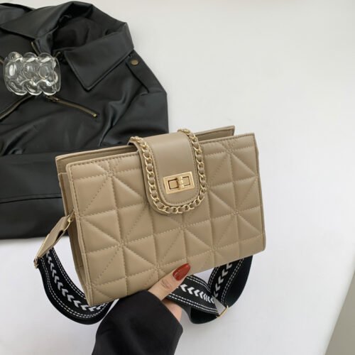 شنطة كتف – بيج