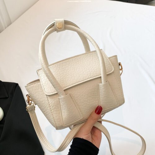 شنطة كتف – ابيض